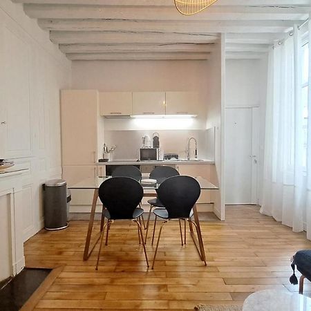 Appartement Centre Vieux Tours Dans Immeuble Historique 3P Экстерьер фото