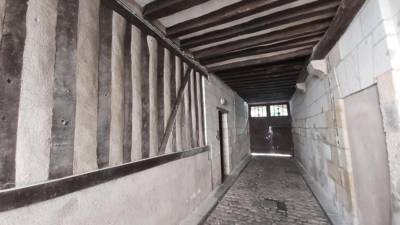 Appartement Centre Vieux Tours Dans Immeuble Historique 3P Экстерьер фото